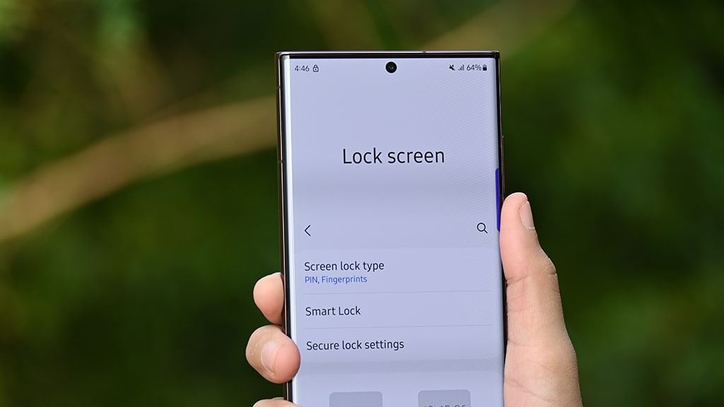 One UI 5.0 Lock screen