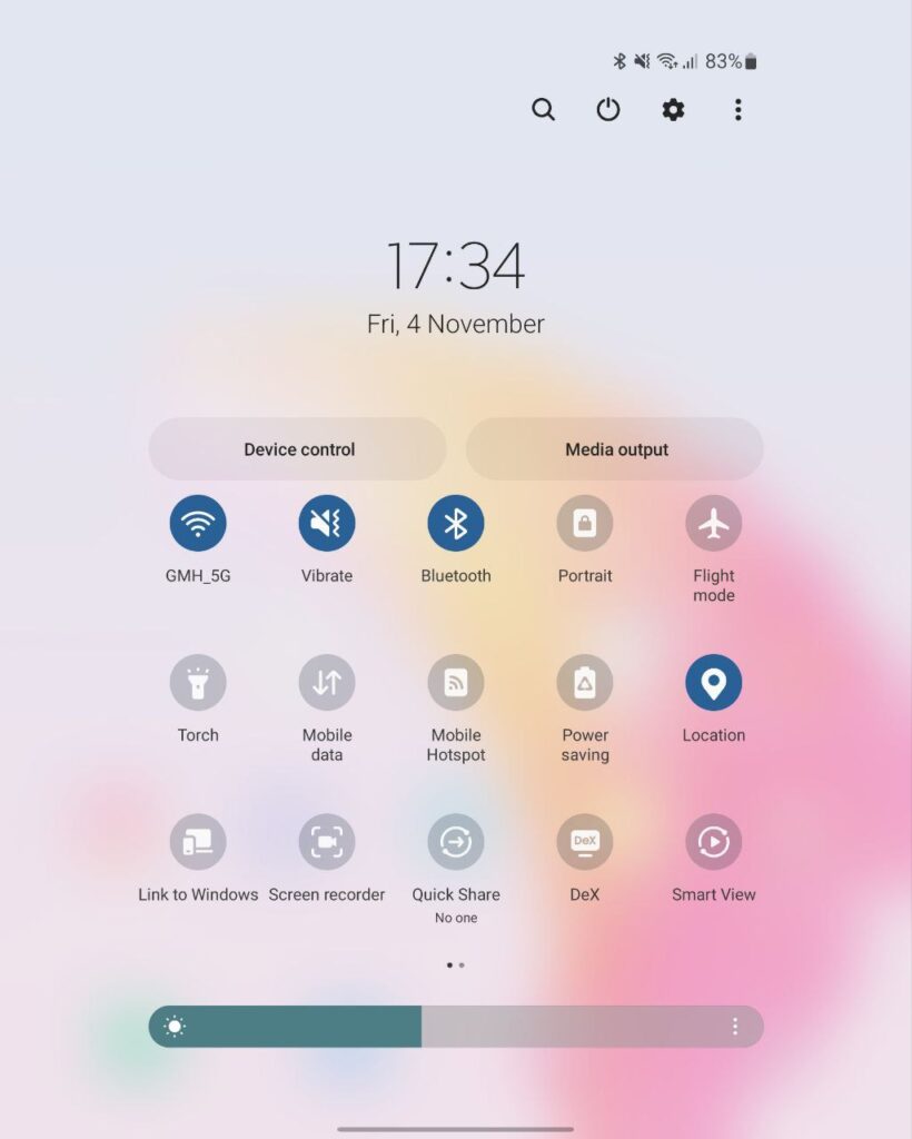 Samsung Fold 3 One UI 5.0 Quick Settings