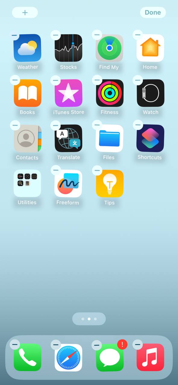 One UI 5.0 iOS 16 Home screen
