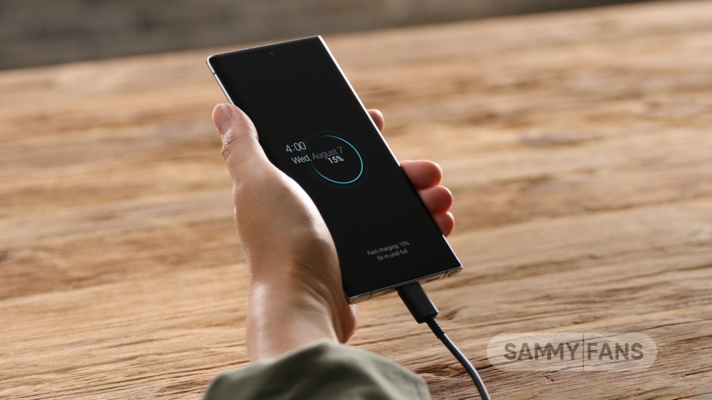 Samsung smartphone battery not charging