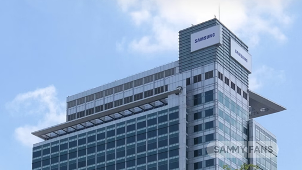 Samsung India three executive resigned