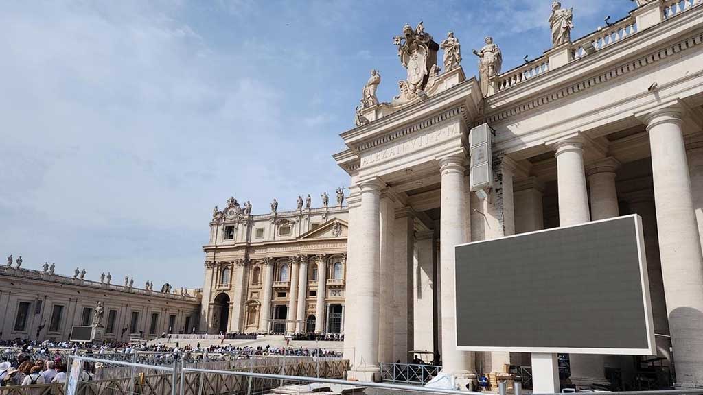 Samsung Billboards Vatican