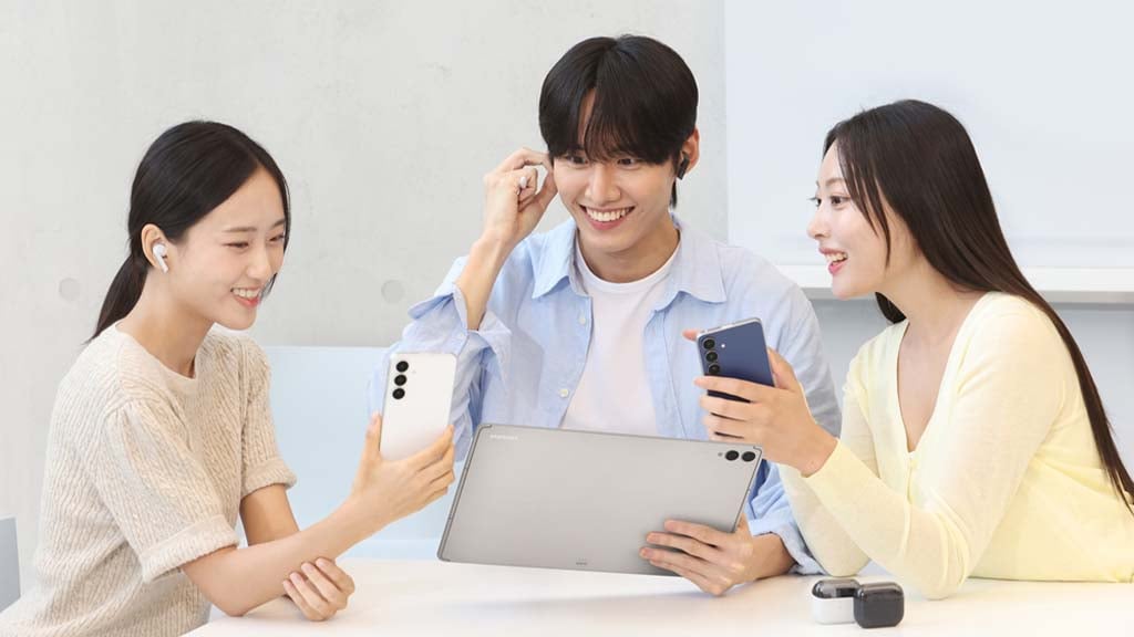Samsung Galaxy S25 FE, Buds 3 FE and Tab S11 series
