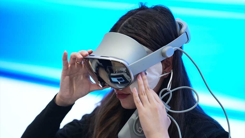 Samsung Galaxy XR Headset
