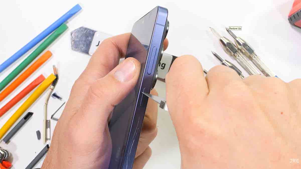 Samsung Galaxy S26 Ultra scratch test